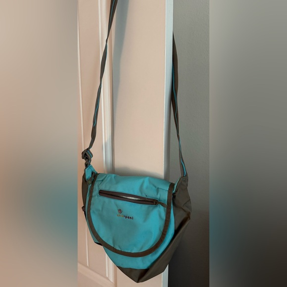 Teal and Gray crossbody Sherpani Messenger Bag - Picture 1 of 9